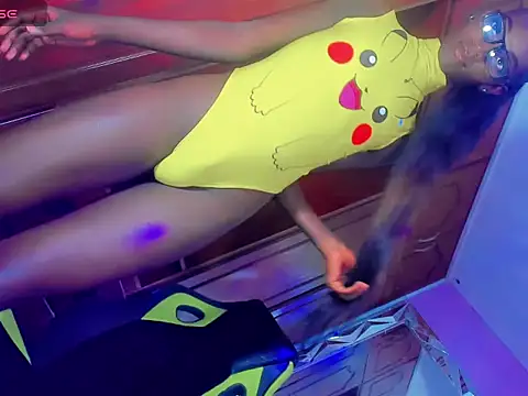 Snapshot of Kimberlyn_Black chatting on 14, 10, 2025 Kimberlyn Black online show from 14, 10, 2025