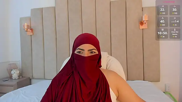  naylaa  online show from 14, 12, 2025