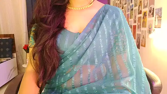 Snapshot of your_Tanu_02 chatting on 19, 12, 2025 your Tanu 02 online show from 19, 12, 2025