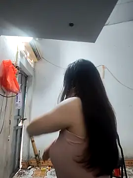 pusi xinh online show from 11, 10, 2025