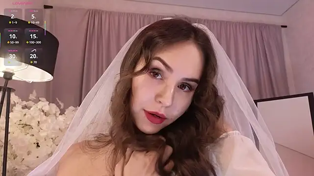 Snapshot of LionKierra chatting on 25, 10, 2025 LionKierra online show from 25, 10, 2025