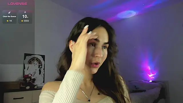 Snapshot of LionKierra chatting on 11, 11, 2025 LionKierra online show from 11, 11, 2025