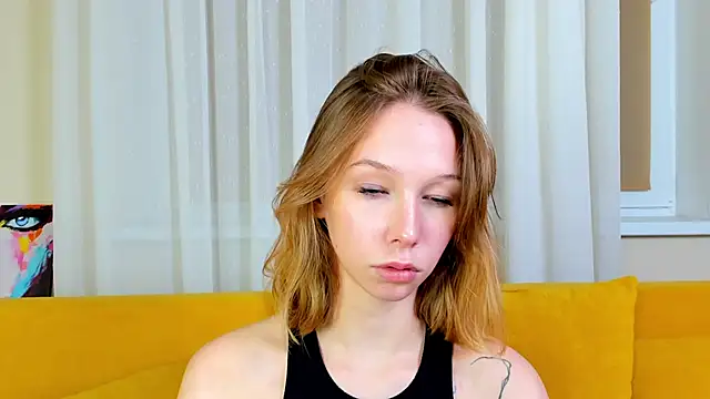 LilyVoise online show from 11, 10, 2025