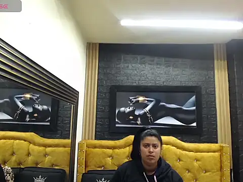 Snapshot of valeri_wet chatting on 3, 11, 2025 valeri wet online show from 3, 11, 2025