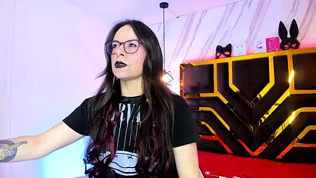 Snapshot of Evangelinejoness_ chatting on 22, 10, 2025 Evangelinejoness online show from 22, 10, 2025