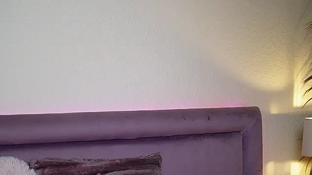 JoelleApril online show from 9, 2, 2026