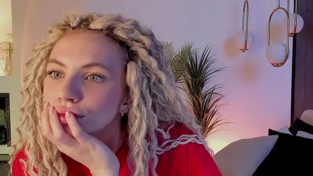 mia silkk online show from 24, 10, 2025