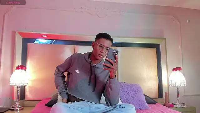 Charlie Storm  online show from 3, 3, 2026