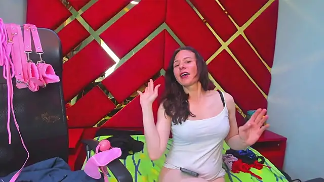 Kylie Bloom online show from 16, 3, 2026