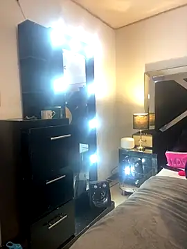 Moon Magic online show from 25, 11, 2025