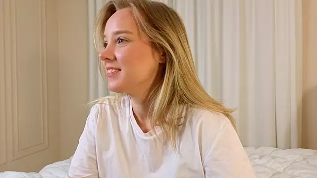 AIicaparkerc online show from 17, 10, 2025