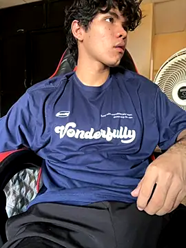 Snapshot of Im_Camii chatting on 9, 11, 2025 Im Camii online show from 9, 11, 2025