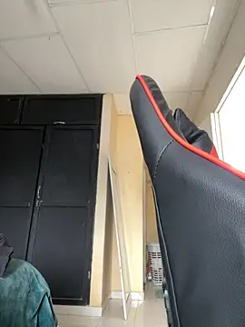 Snapshot of Im_Camii chatting on 20, 11, 2025 Im Camii online show from 20, 11, 2025