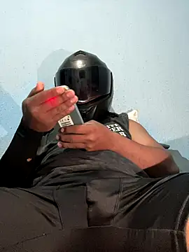 Axel74088 online show from 29, 10, 2025