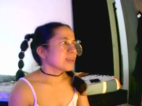 Snapshot of chiarafus0 chatting on 8, 11, 2025 chiarafus0 online show from 8, 11, 2025