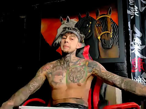 Molotov Explosive online show from 19, 10, 2025