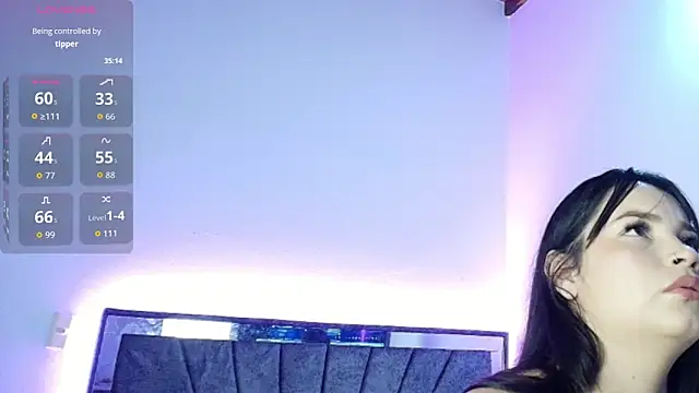 Snapshot of Desire_dollOFC chatting on 13, 10, 2025 Desire dollOFC online show from 13, 10, 2025