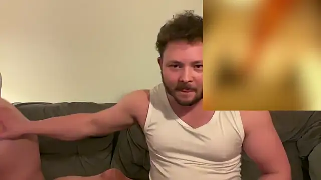 CurvyMilfWithBigJugs online show from 20, 10, 2025