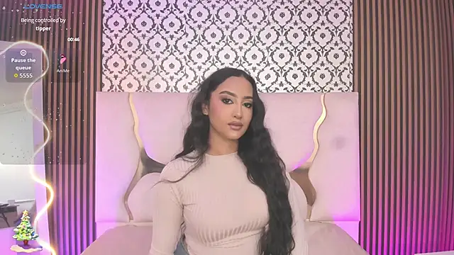 Snapshot of BEELLA_TAY1 chatting on 17, 11, 2025 BEELLA TAY1 online show from 17, 11, 2025