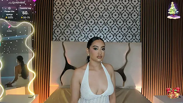 Snapshot of BEELLA_TAY1 chatting on 4, 12, 2025 BEELLA TAY1 online show from 4, 12, 2025