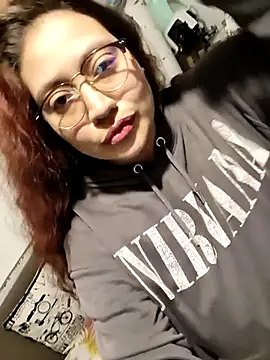 I AM ISABELLA online show from 13, 10, 2025