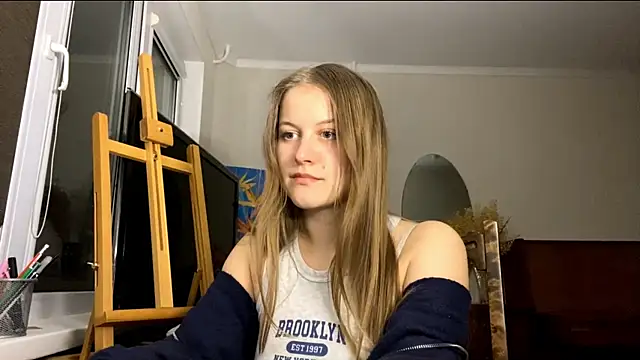 Snapshot of SeritaPicketta chatting on 17, 10, 2025 SeritaPicketta online show from 17, 10, 2025