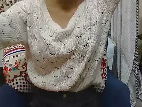 Snapshot of hii_tanisha chatting on 19, 11, 2025 hii tanisha online show from 19, 11, 2025