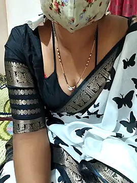 Snapshot of Best_Kannada_Couple chatting on 24, 10, 2025 Best Kannada Couple online show from 24, 10, 2025