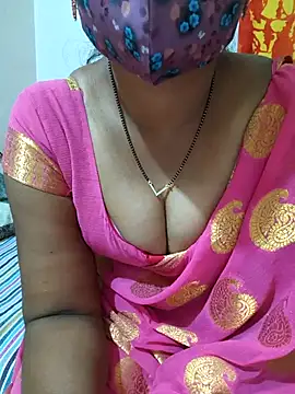 Snapshot of Best_Kannada_Couple chatting on 6, 11, 2025 Best Kannada Couple online show from 6, 11, 2025