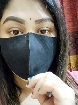 Tanha18 online show from 13, 10, 2025