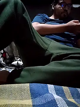 Snapshot of axel-spr chatting on 17, 10, 2025 axel-spr online show from 17, 10, 2025