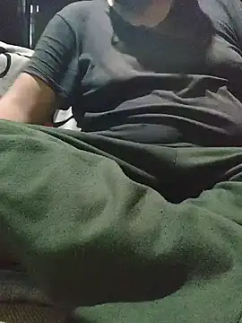 Snapshot of axel-spr chatting on 16, 11, 2025 axel-spr online show from 16, 11, 2025