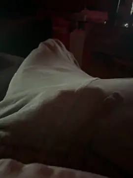 Snapshot of AlexGogo23 chatting on 14, 12, 2025 AlexGogo23 online show from 14, 12, 2025