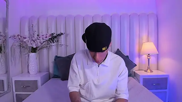 Snapshot of GaelCarter chatting on 26, 10, 2025 GaelCarter online show from 26, 10, 2025