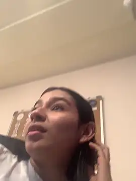 AlyssaRay online show from 18, 1, 2026