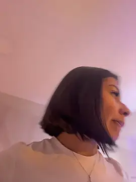 AlyssaRay online show from 23, 3, 2026