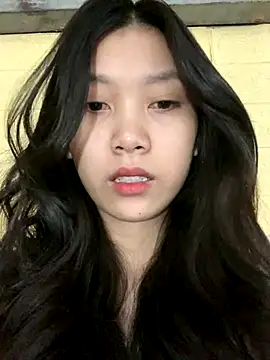 Snapshot of linh-lan1 chatting on 21, 10, 2025 linh-lan1 online show from 21, 10, 2025