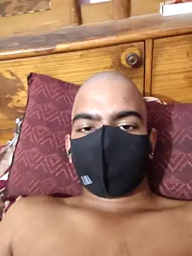 Snapshot of delhi__man_1 chatting on 22, 10, 2025 delhi man 1 online show from 22, 10, 2025