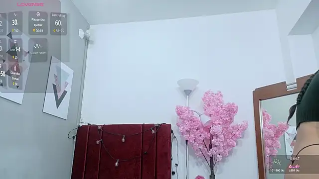 Snapshot of chubbykinkyygirl chatting on 27, 11, 2025 chubbykinkyygirl online show from 27, 11, 2025