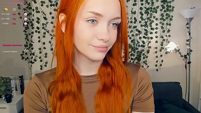 Snapshot of Foxy_blush chatting on 22, 10, 2025 Foxy blush online show from 22, 10, 2025