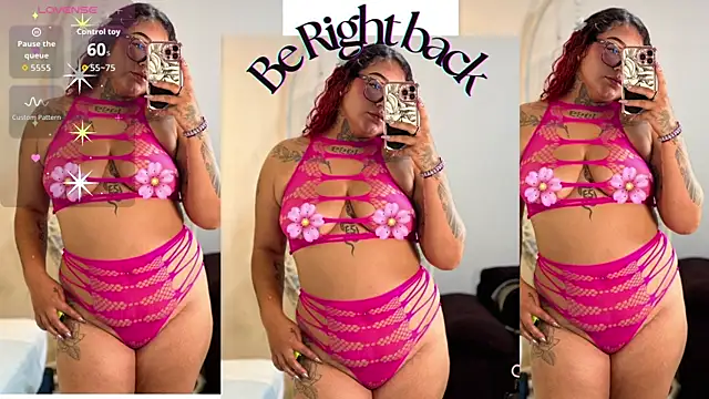 Snapshot of atennea_diiossa chatting on 18, 11, 2025 atennea diiossa online show from 18, 11, 2025