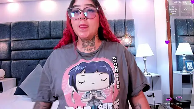 Snapshot of atennea_diiossa chatting on 19, 11, 2025 atennea diiossa online show from 19, 11, 2025