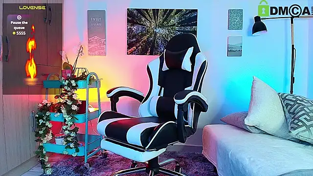 Snapshot of Alex_carter chatting on 31, 10, 2025 Alex carter online show from 31, 10, 2025