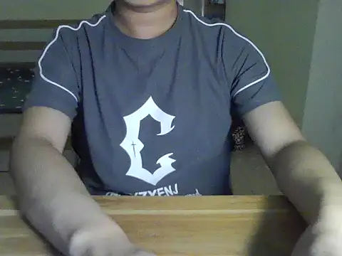 Snapshot of gande_003 chatting on 8, 11, 2025 gande 003 online show from 8, 11, 2025