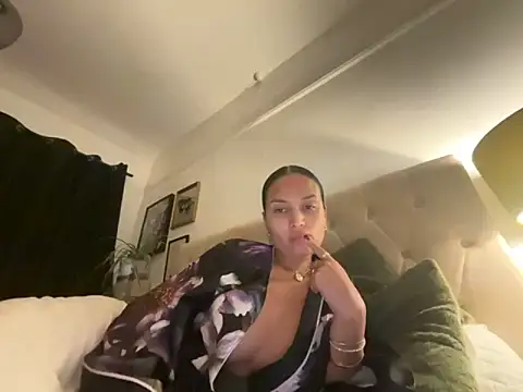 sexygoddessjessy online show from 23, 11, 2025