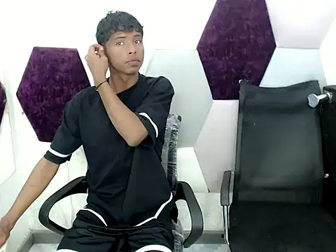 Mick storm online show from 18, 11, 2025