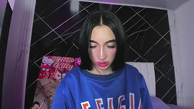 Snapshot of Candy_leilaa3 chatting on 13, 3, 2026 Candy leilaa3 online show from 13, 3, 2026