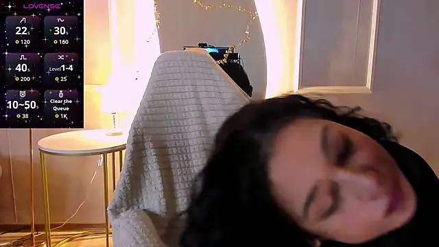 Snapshot of Aisha_Goldstein chatting on 7, 2, 2026 Aisha Goldstein online show from 7, 2, 2026