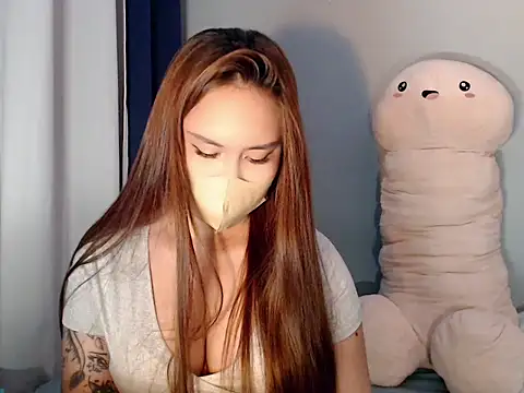 Sweet 0rphan21 online show from 12, 10, 2025