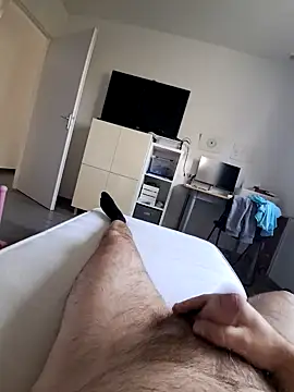 Snapshot of nico33000a chatting on 1, 12, 2025 nico33000a online show from 1, 12, 2025